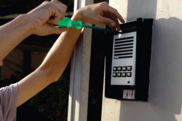 Instalação e manutenção de interfone